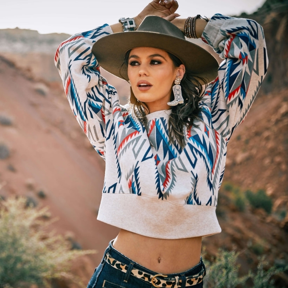 Ariat Limited Edition Chimayo Cropped Sweatshirt Medium - Picture 4 of 4